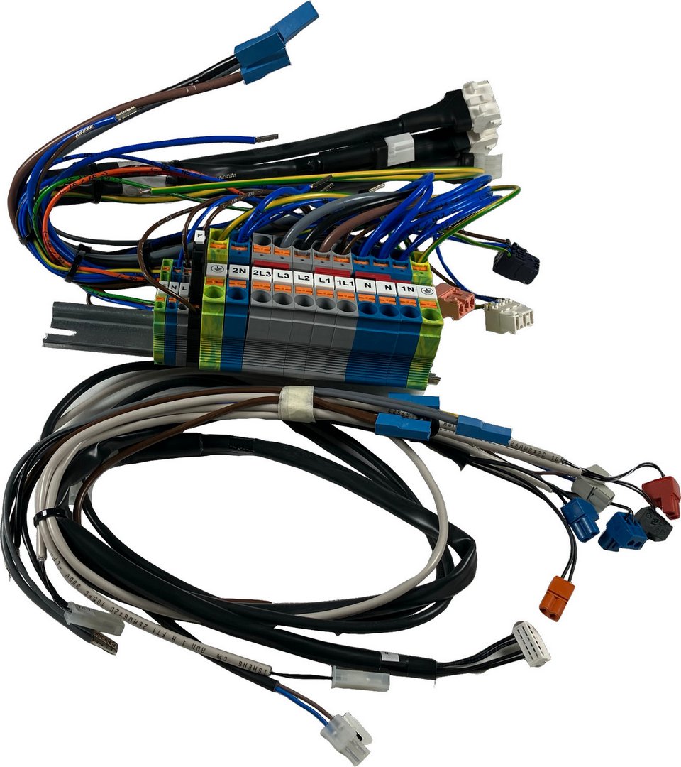BOSCH Ersatzteil TTNR: 8738209492 Kabelbaum IDU 9kW V2 BOSCH Ersatzteil TTNR: 8738209492 Kabelbaum IDU 9kW V2