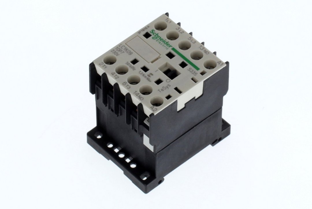 BOSCH Ersatzteil TTNR: 8738210436 Schuetz BOSCH Ersatzteil TTNR: 8738210436 Schuetz