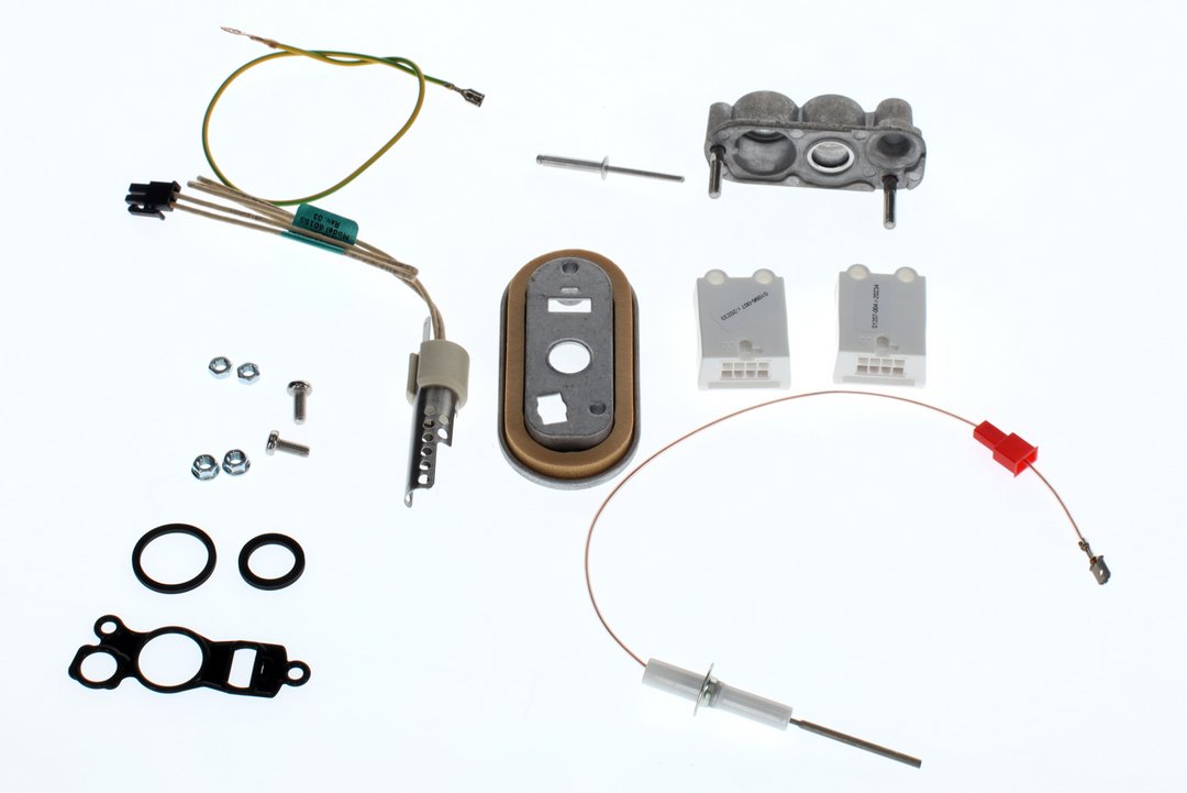 BOSCH Ersatzteil TTNR: 7736701772 Zuendungsset fuer KBR98-3 A 21-23 BOSCH Ersatzteil TTNR: 7736701772 Zuendungsset fuer KBR98-3 A 21-23
